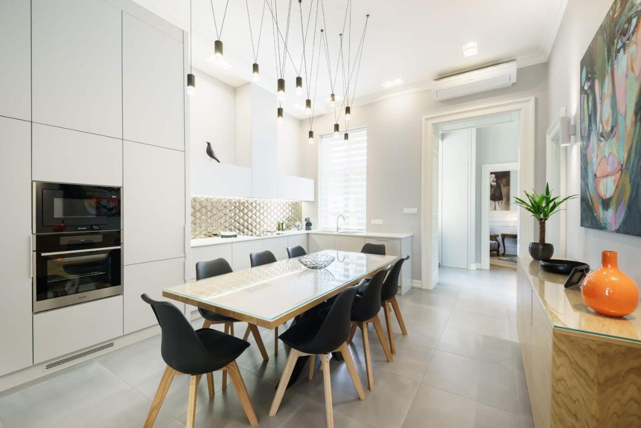 Broadway Apartament *
